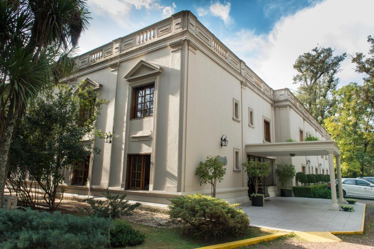 Howard Johnson Resort & Spa Escobar Белен-де-Эскобар Экстерьер фото