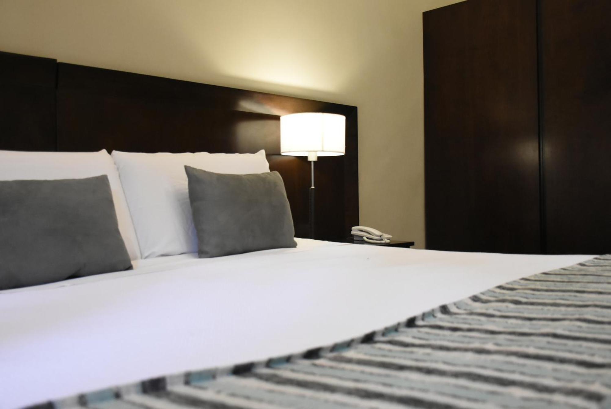 Howard Johnson Resort & Spa Escobar Белен-де-Эскобар Номер фото
